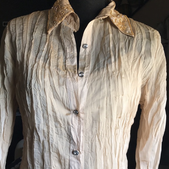 🚨B2G1 New L’ POGEE Tan Gold Jeweled Beaded Sheer Top with Built Under Tank B… - Picture 2 of 8